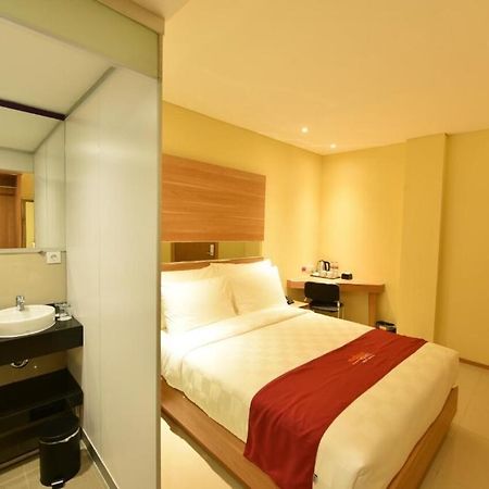 Midtown Xpress Balikpapan Hotel Eksteriør billede