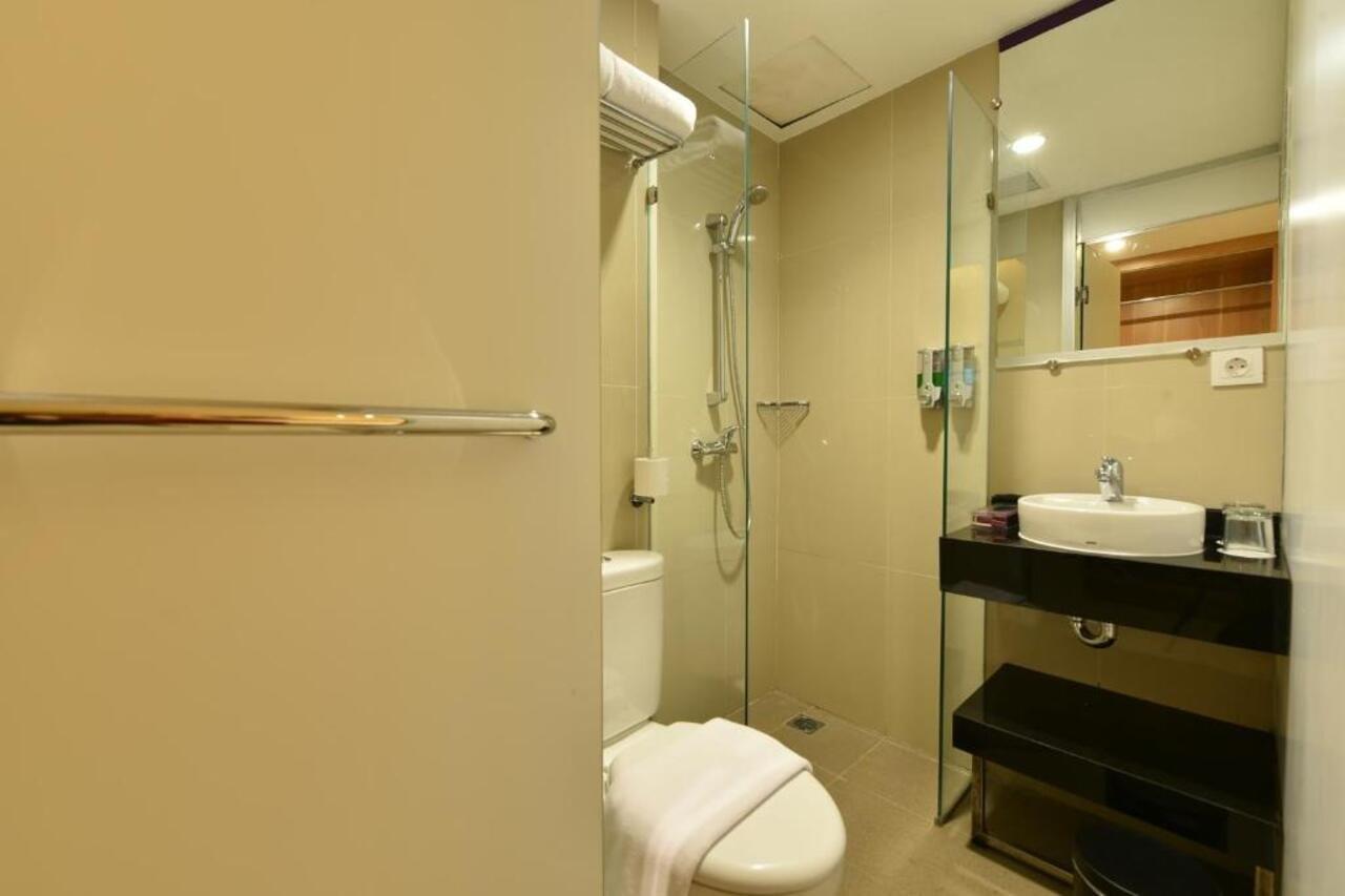 Midtown Xpress Balikpapan Hotel Eksteriør billede