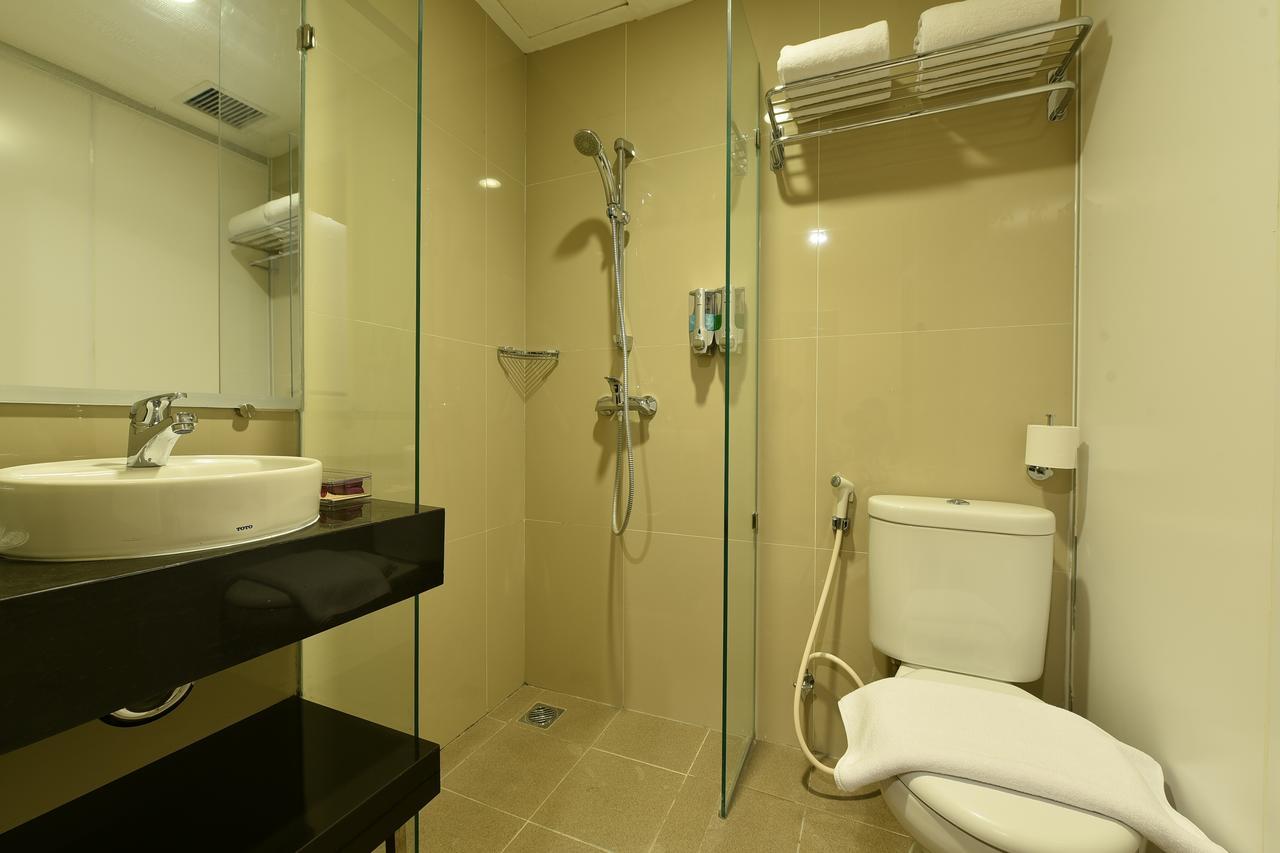 Midtown Xpress Balikpapan Hotel Eksteriør billede